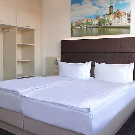 Viva Hotel Luebeck Zewnętrze zdjęcie