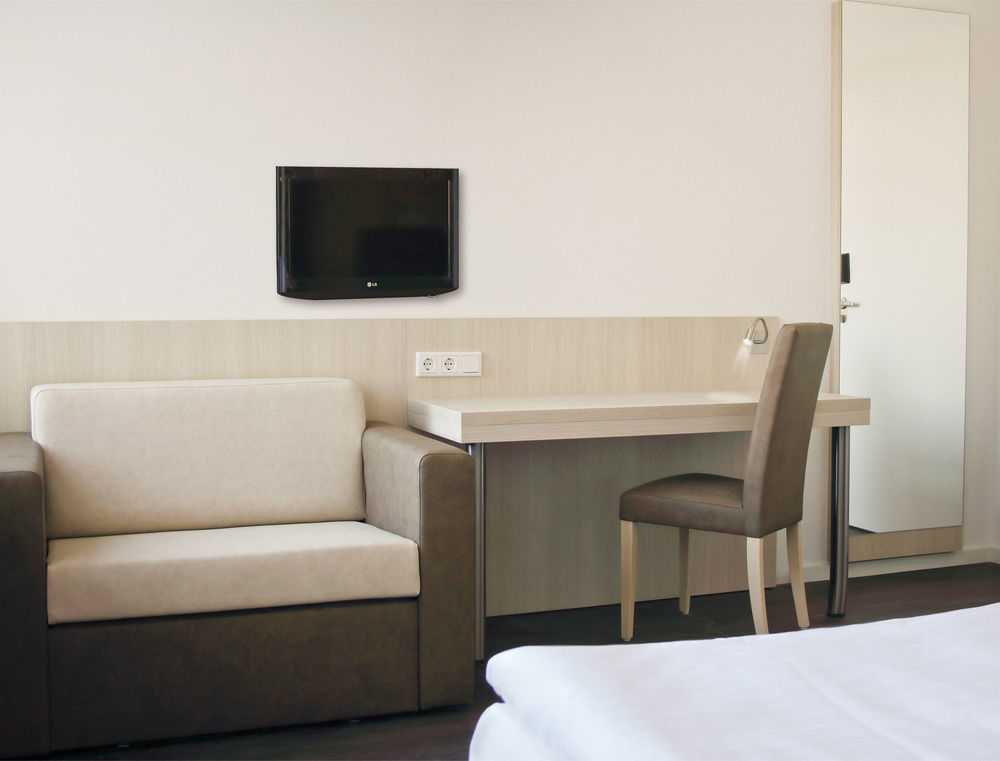 Viva Hotel Luebeck Zewnętrze zdjęcie