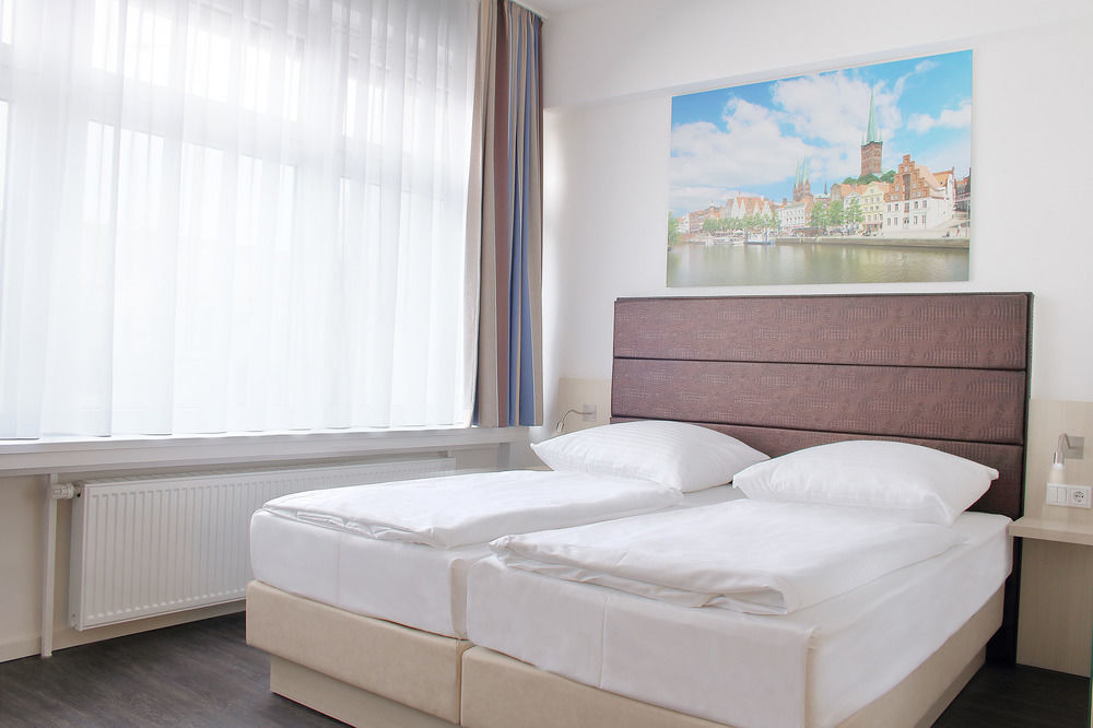 Viva Hotel Luebeck Zewnętrze zdjęcie