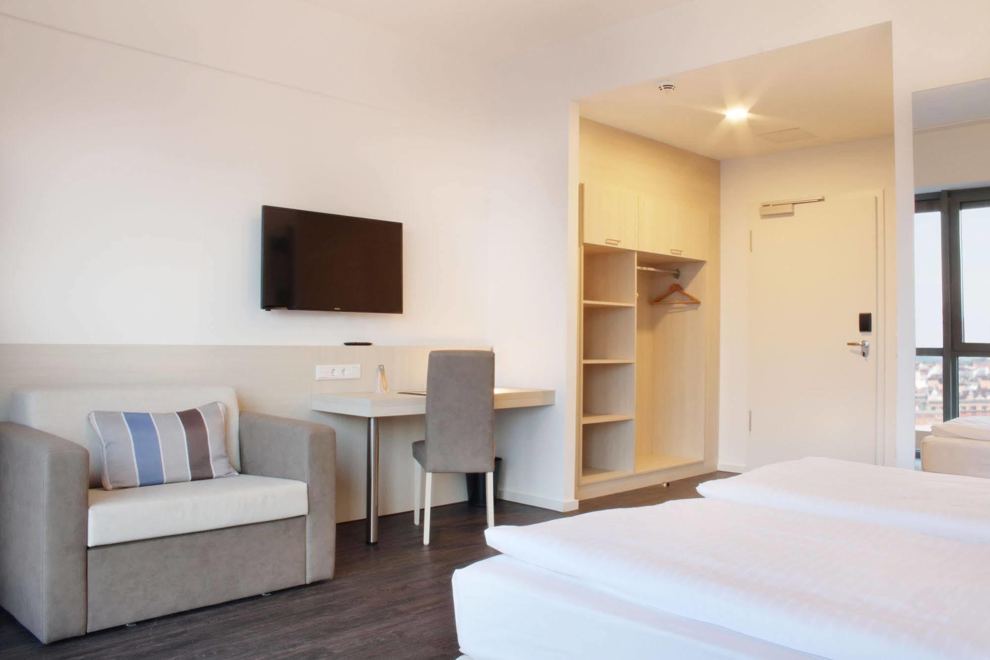 Viva Hotel Luebeck Zewnętrze zdjęcie