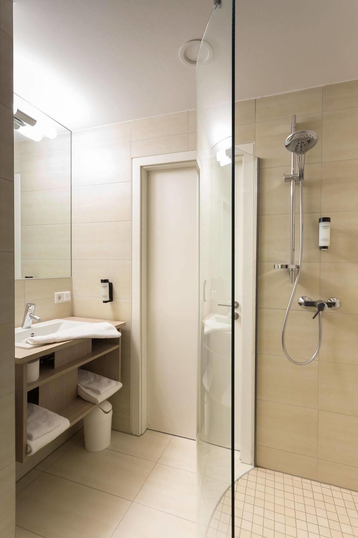 Viva Hotel Luebeck Zewnętrze zdjęcie